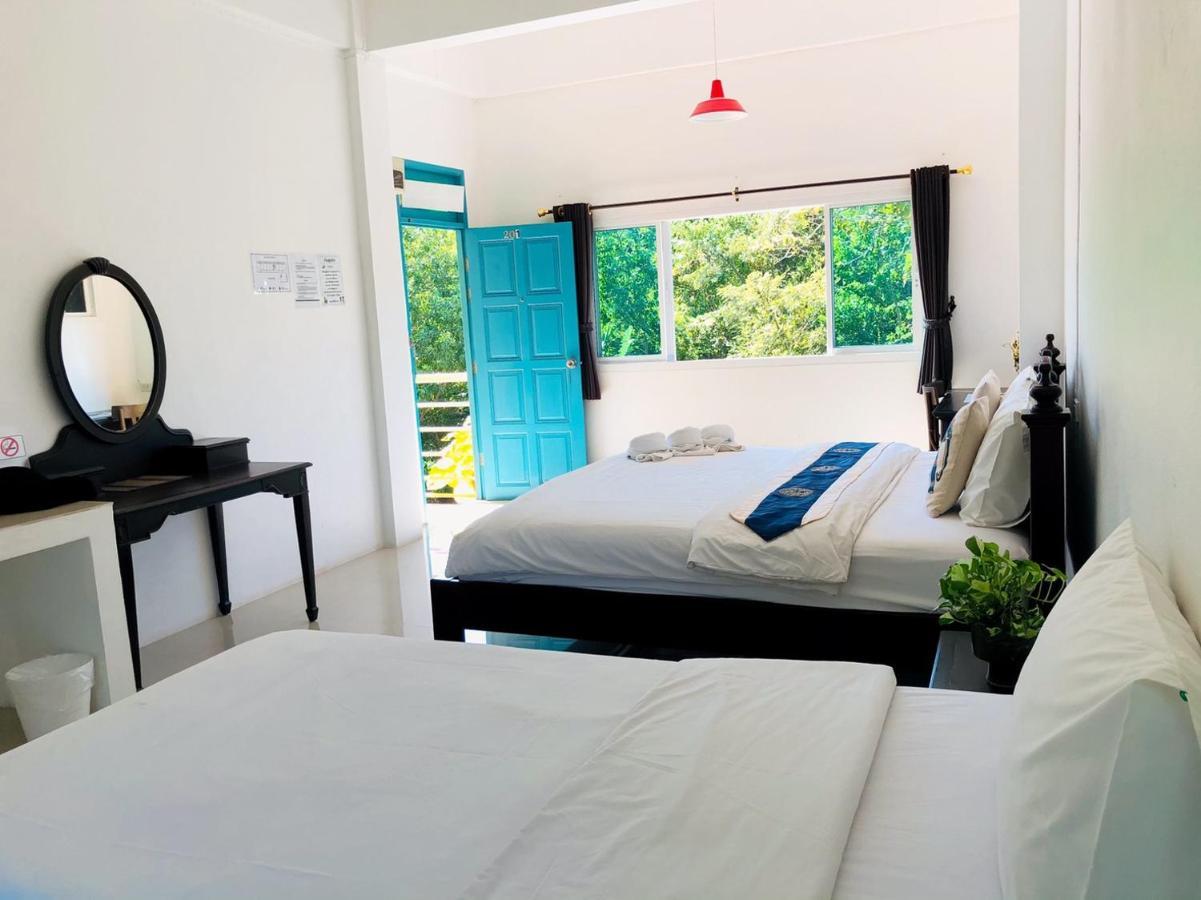 Baanlugchange Hotel Chanthaburi Exterior photo