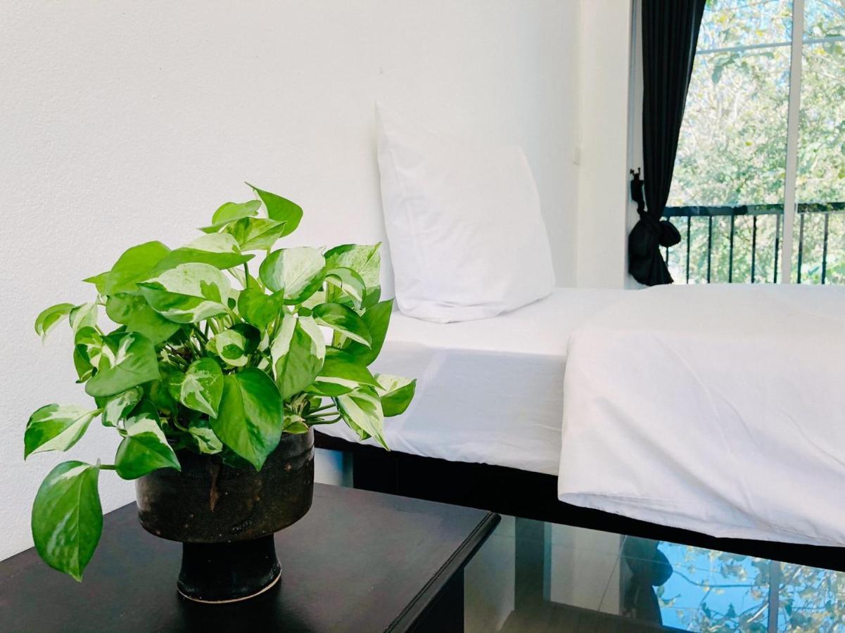 Baanlugchange Hotel Chanthaburi Exterior photo