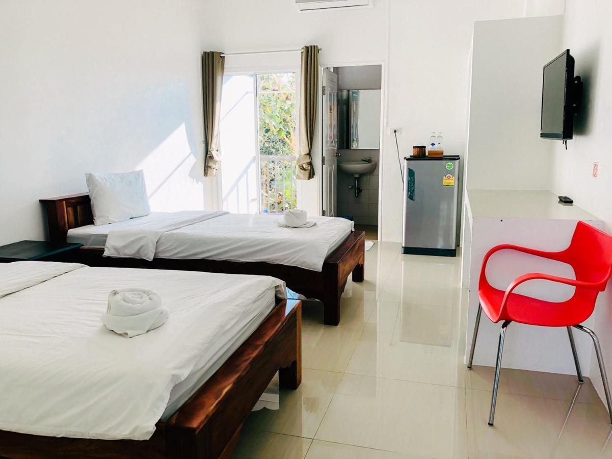 Baanlugchange Hotel Chanthaburi Exterior photo